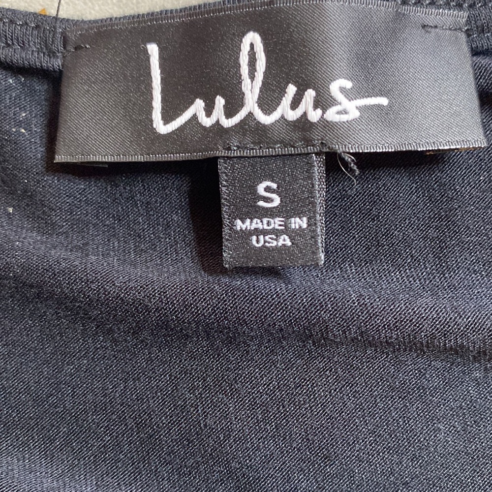 Lulu's Classic Black Maxi Dress With Sheet Waist Cut Out Size S - Picture 4 of 5